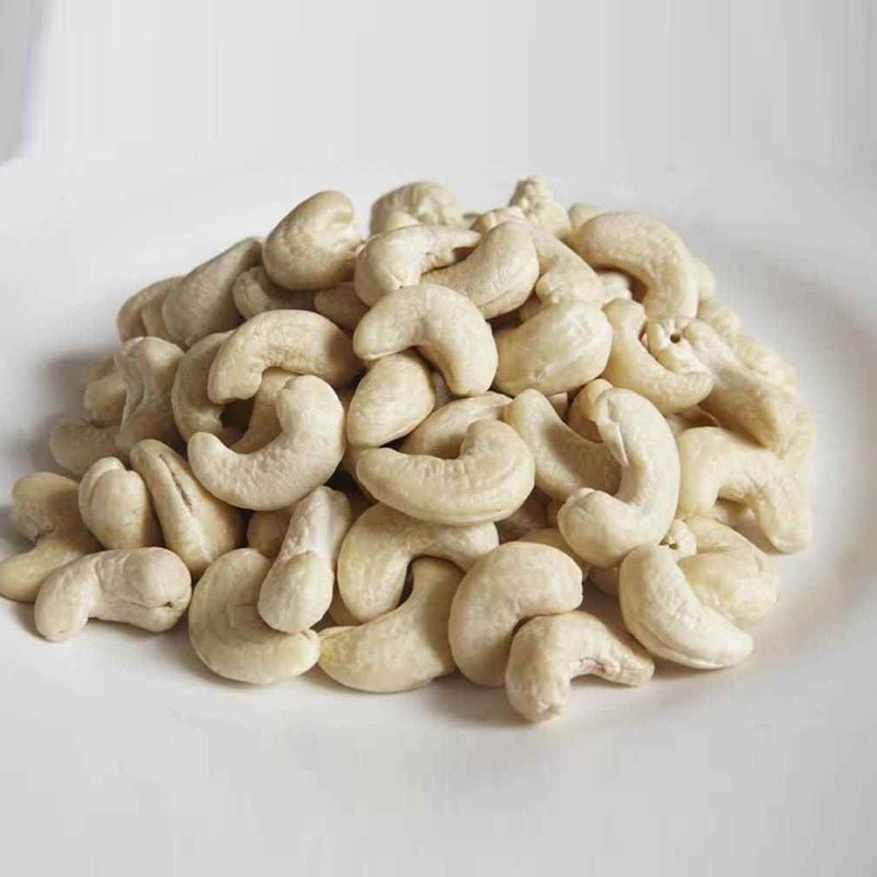 Raw Nuts W240 CASHEW VIETNAM ( 2 X 10 kg )  |  كاجو فيتنام نيء